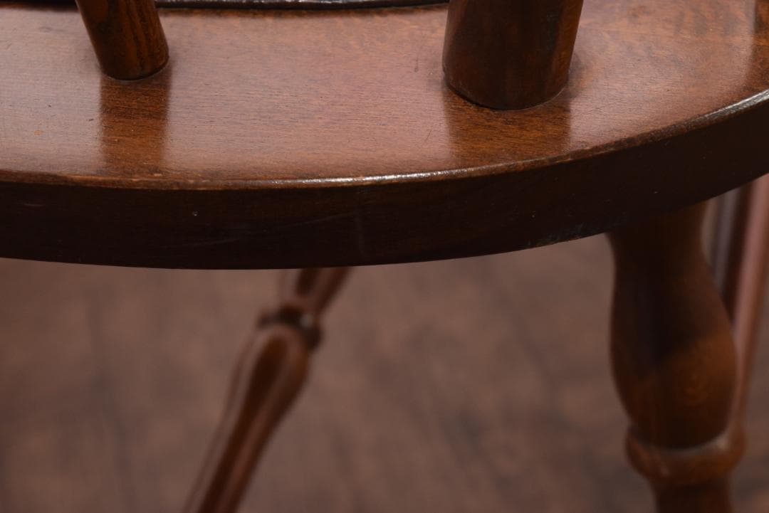 アンティーク ロッキングチェア 座面クッション付き 鋲打ち 飛騨家具