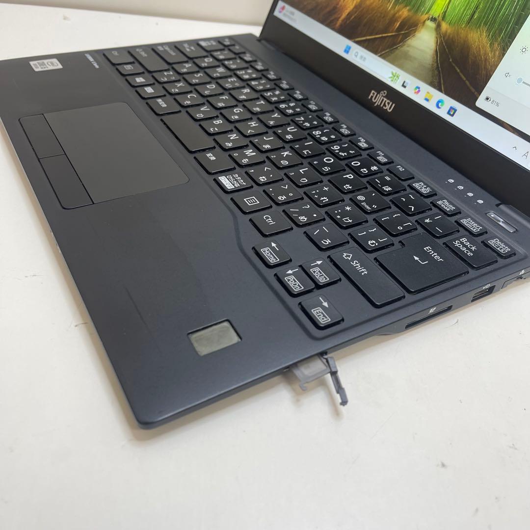 #260 富士通 LIFEBOOK U9310/E i5-10310U 256G