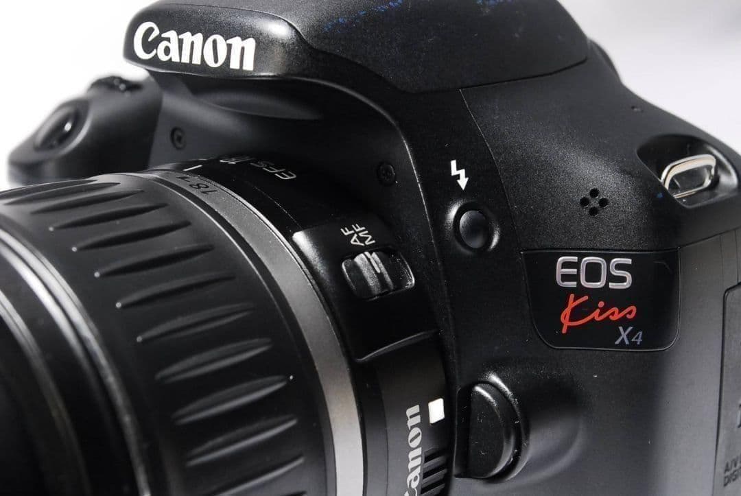 ♥届いてすぐ使える♥Canon Kiss X4☆一眼レフカメラ☆美品 初心者