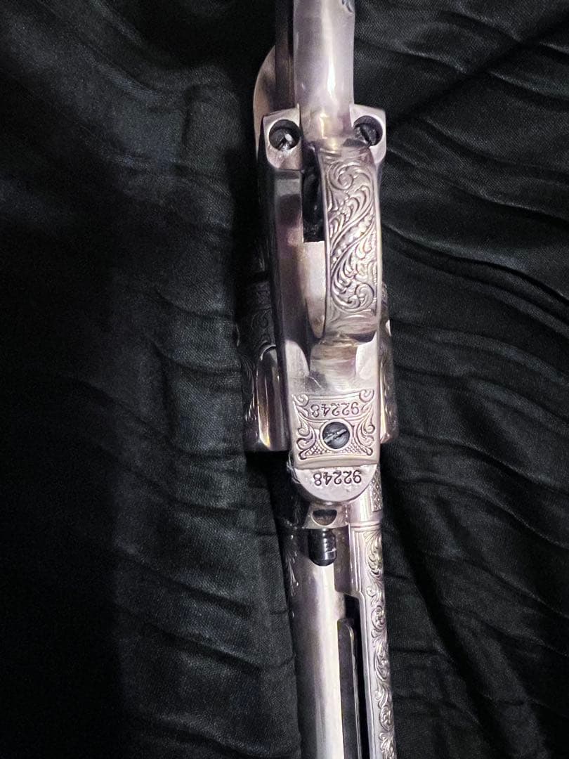 Display M1873 Colt Cavalry 装飾的な金ーリボルバー