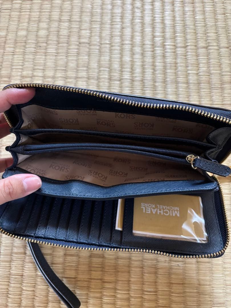 MICHAEL KORS ネイビー 財布
