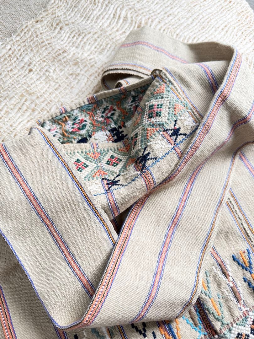 【新品】手織り 民族布 刺繍 伝統工芸 ハンドメイド タイ　希少　カレン族