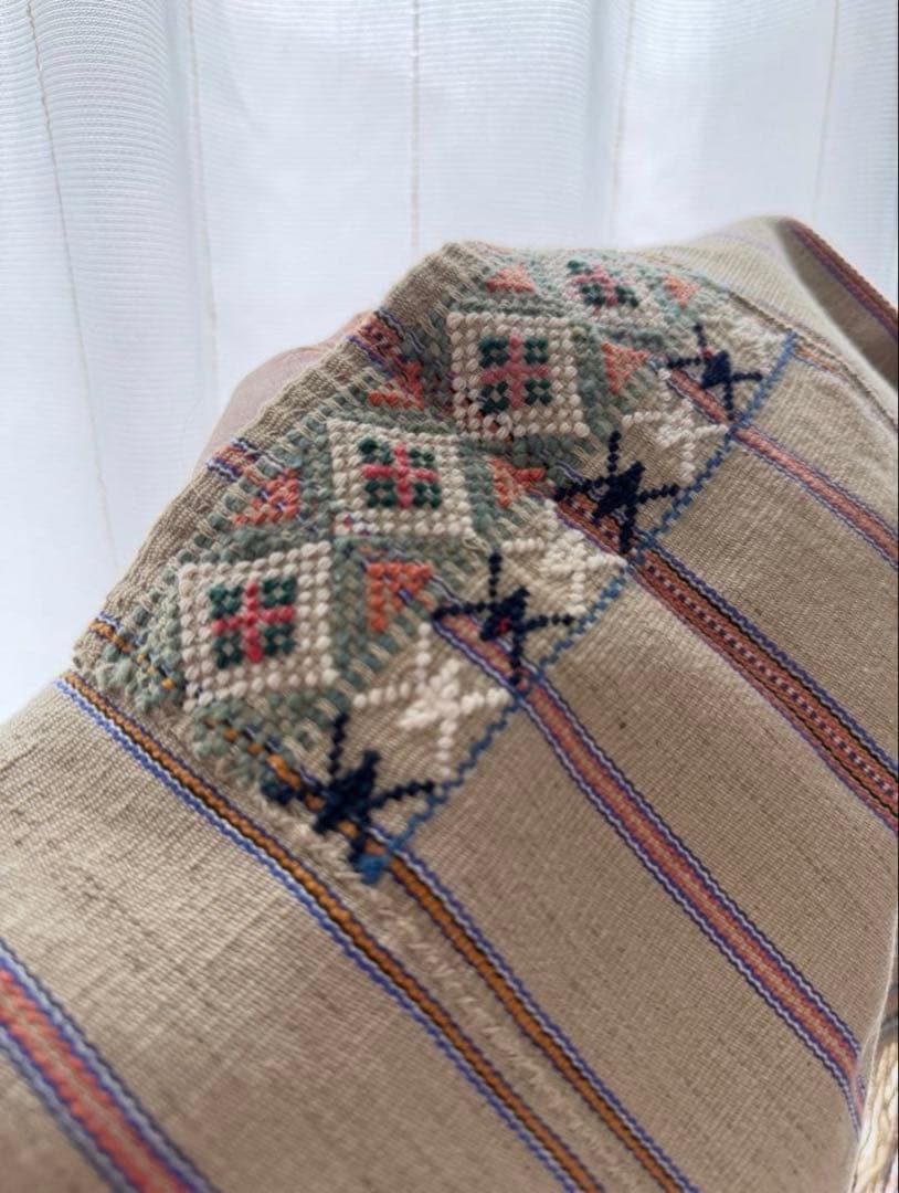 【新品】手織り 民族布 刺繍 伝統工芸 ハンドメイド タイ　希少　カレン族