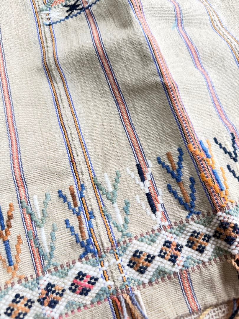 【新品】手織り 民族布 刺繍 伝統工芸 ハンドメイド タイ　希少　カレン族
