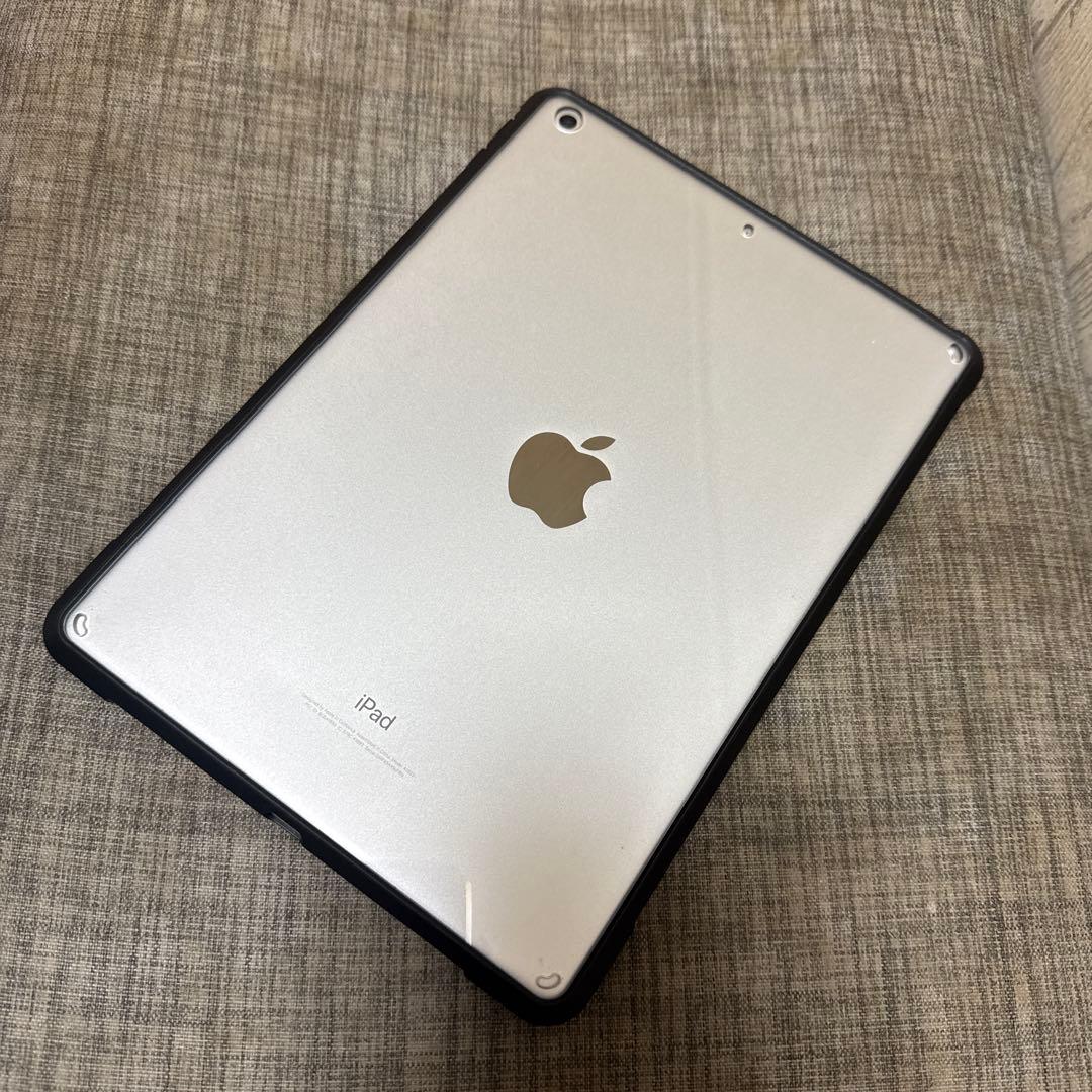 Apple iPad第６世代 128GB シルバー 本体★ジャンク品