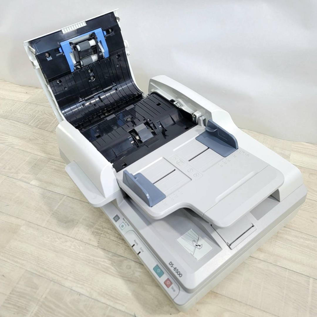 【美品】エプソン EPSON A4高耐久フラットベッドスキャナー DS-6500