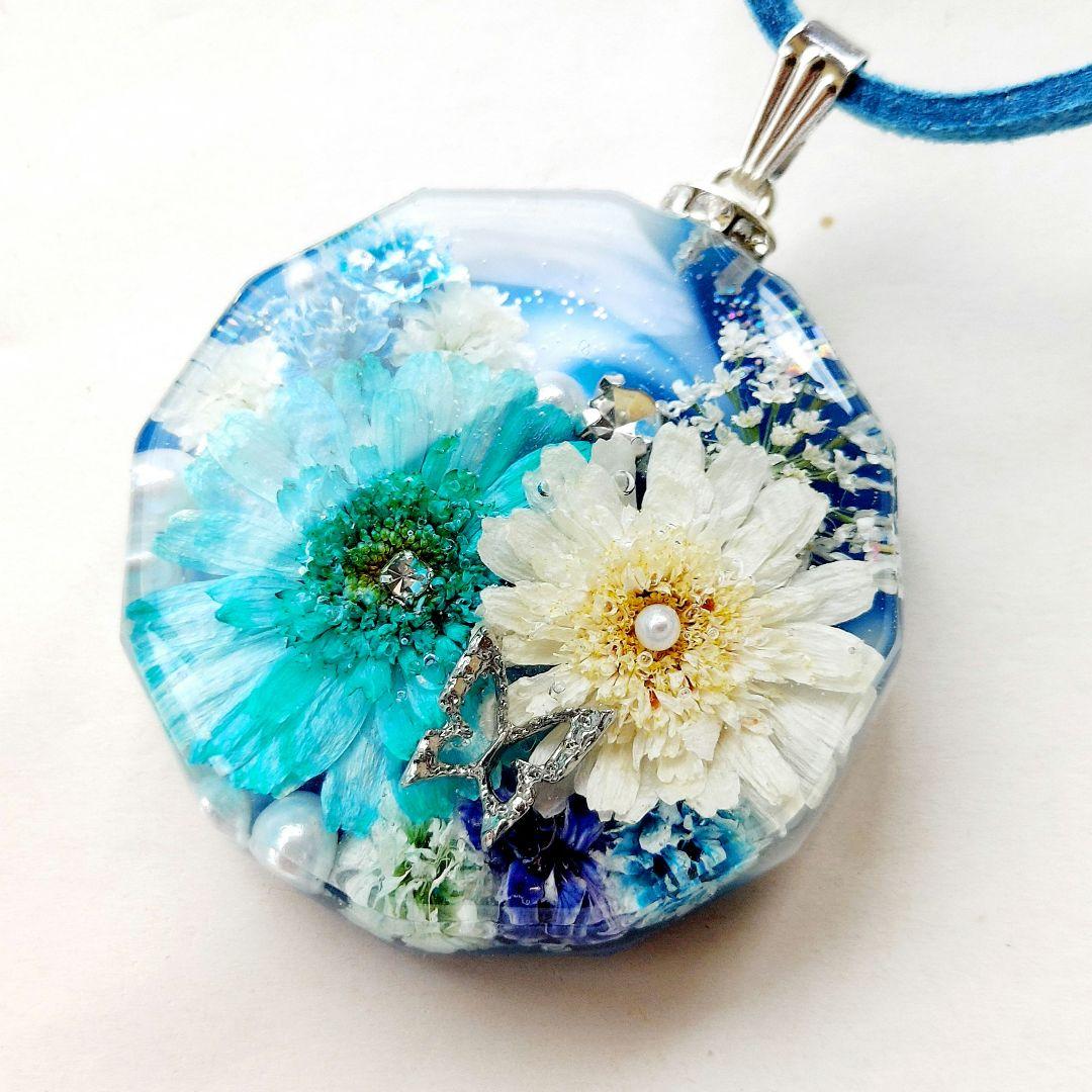 【1590】レジン　マトリカリア　ネックレス　ペンダント　ハンドメイド