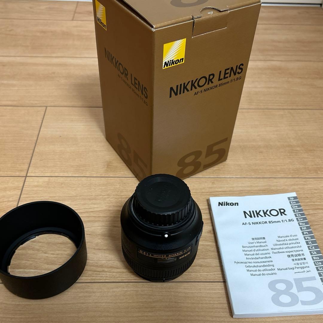 Nikon AF-S 85mm f1.8 G プロテクター付