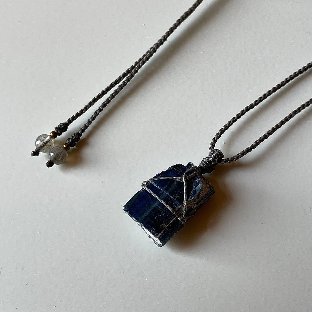 カイヤナイト ネパール産 ＊ ハンドメイド マクラメペンダント ネックレス ⑥