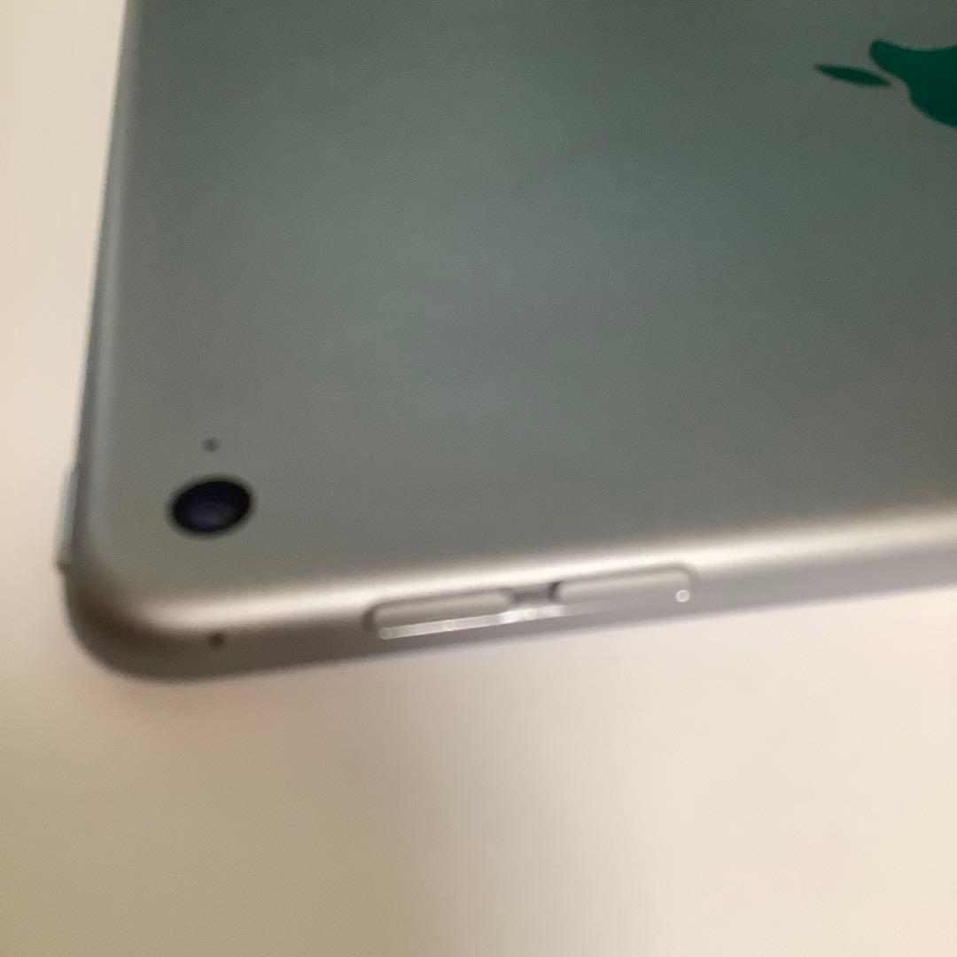 【美品】iPad mini4 32GB　A1538 シルバー