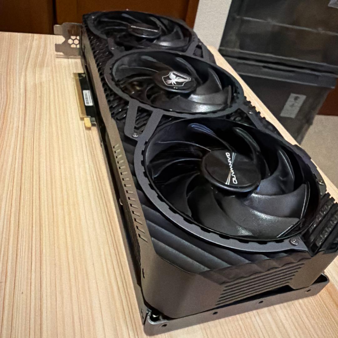 Gainward GeForce RTX 4070ti 12GB 箱無し