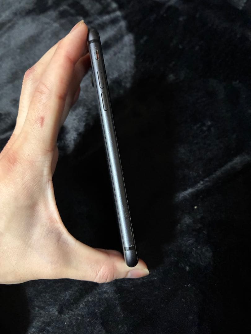 iPhone5s スペースグレイ 本体