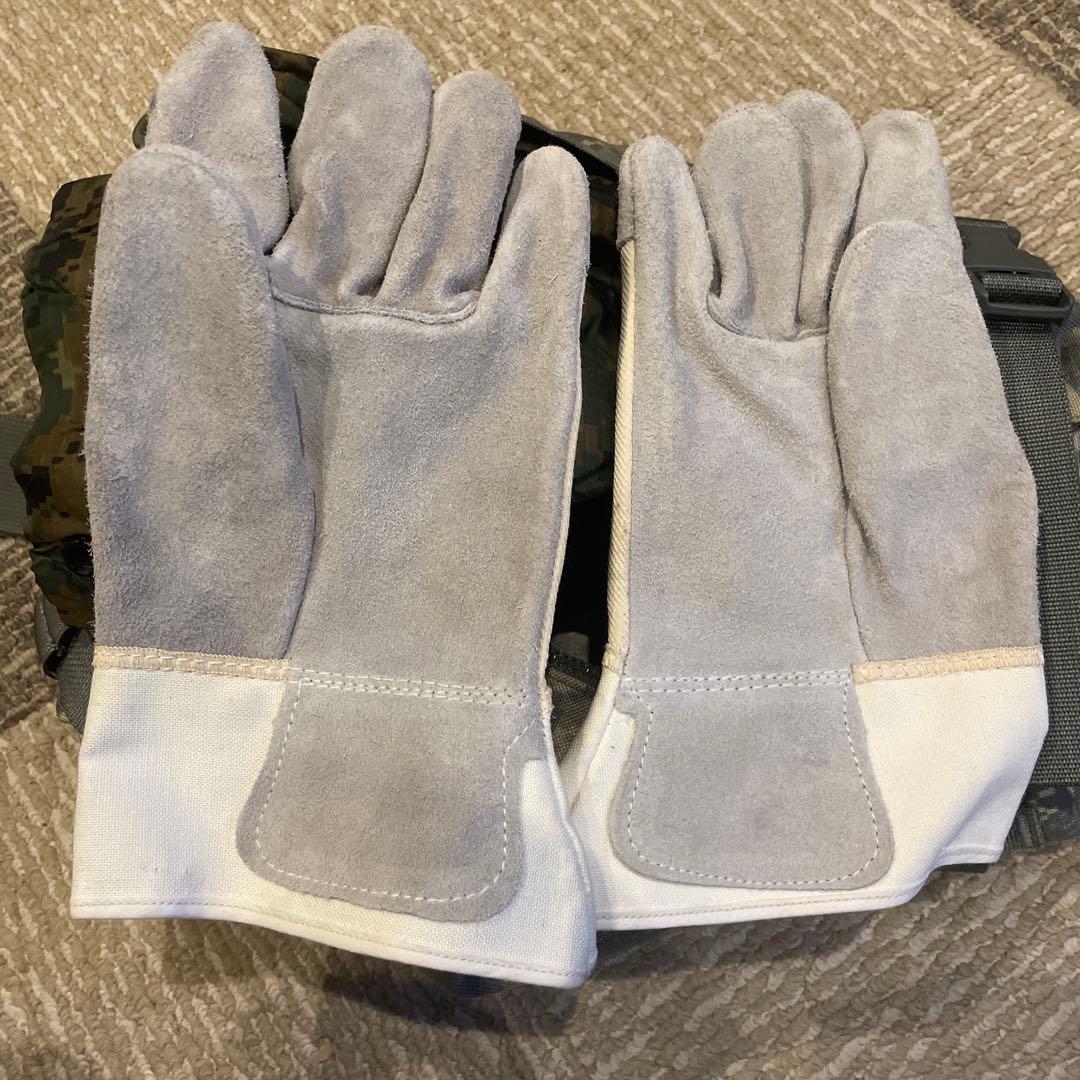 実物米軍放出 ブッシュクラフトセット７点　キャンプ　タープ　ライト　手袋　ポーチ