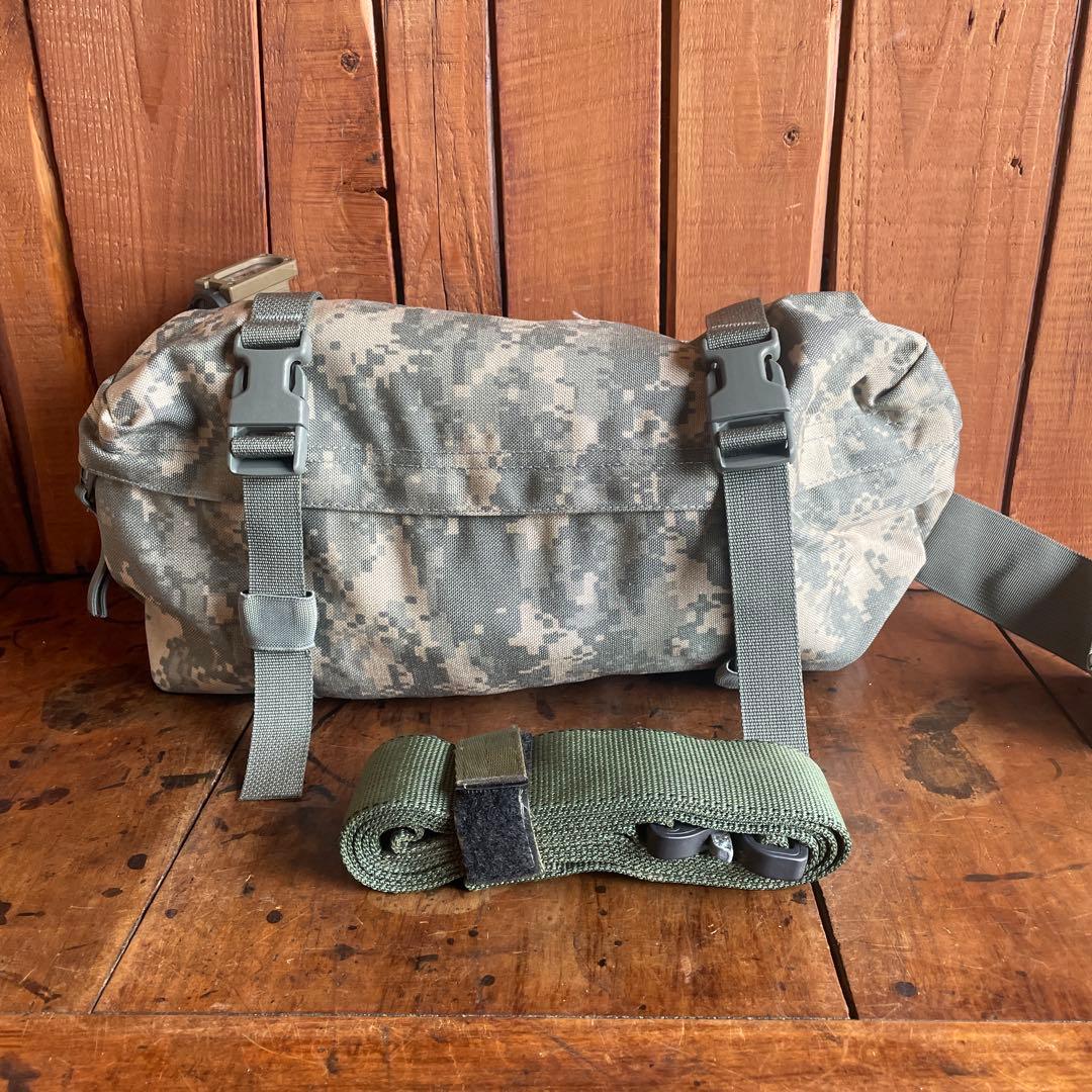 実物米軍放出 ブッシュクラフトセット７点　キャンプ　タープ　ライト　手袋　ポーチ