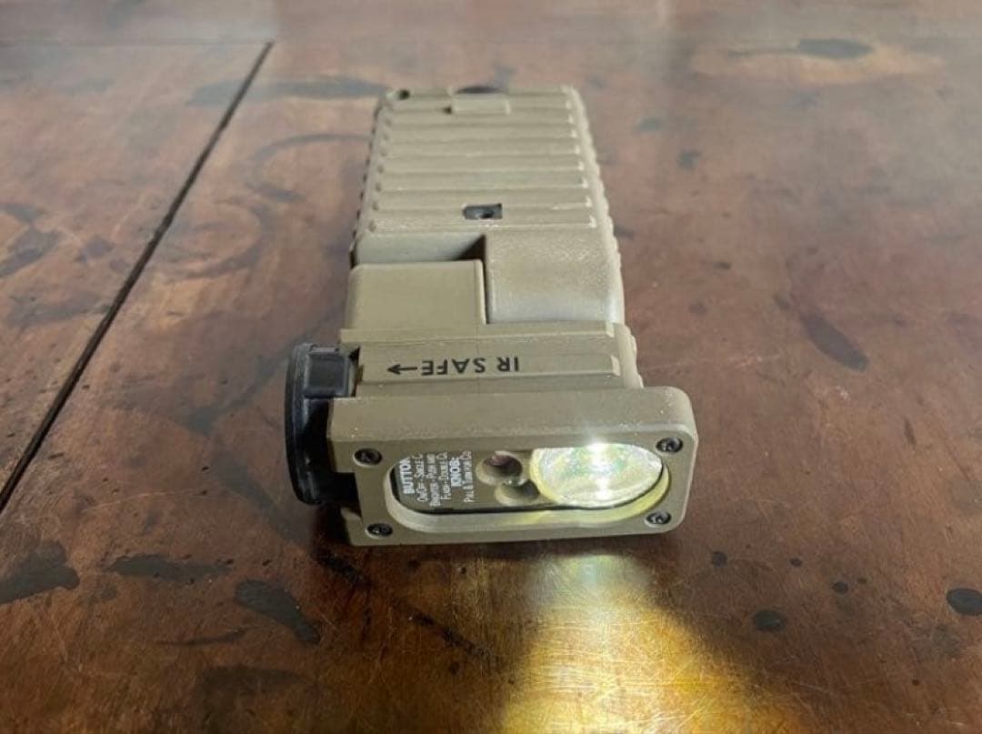 実物米軍放出 ブッシュクラフトセット７点　キャンプ　タープ　ライト　手袋　ポーチ