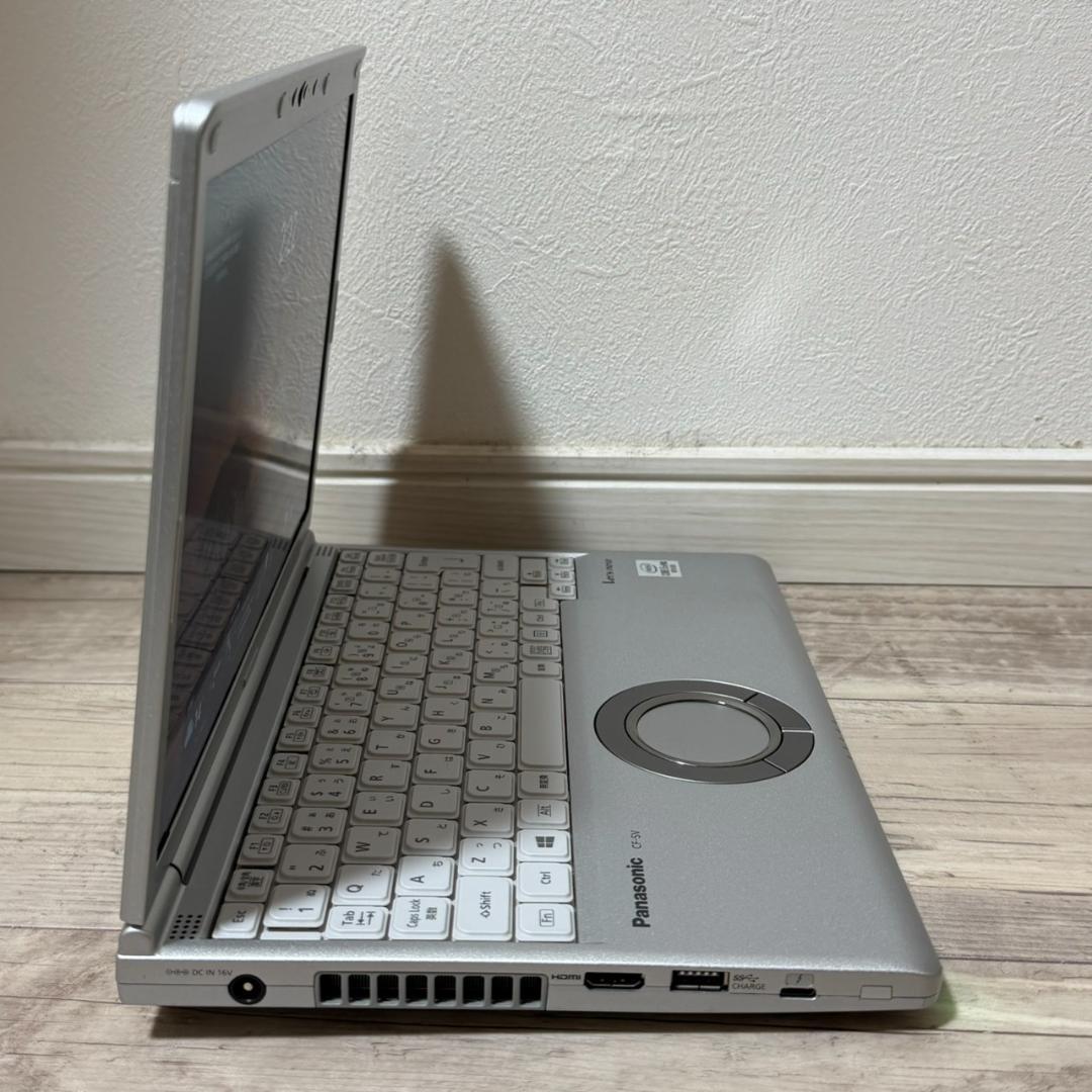 高性能国産PC♫ オススメ♪ 11世代 Corei5 富士通 8GB 256GB