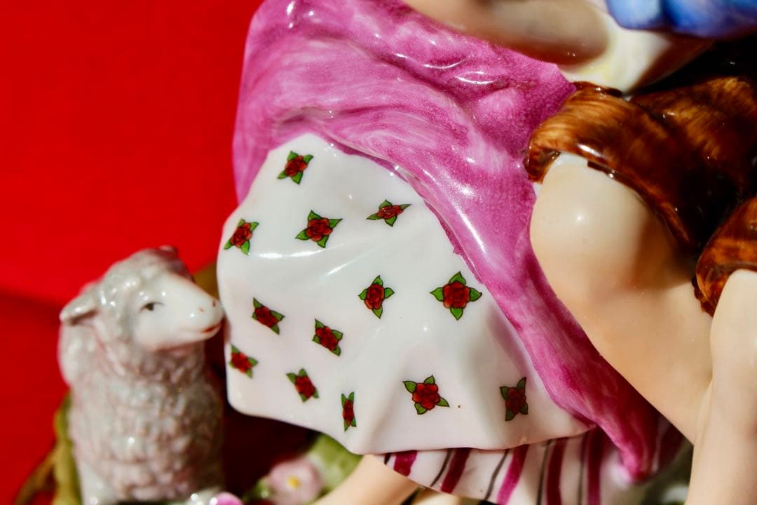 かわいい陶磁器【フィギュリン　羊飼いの男女】