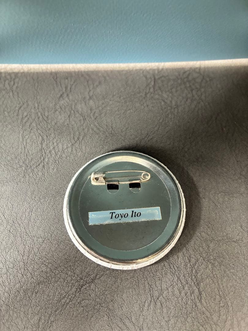 デザイナーズ アートバッジ 5個セット ザハ・ハディド 吉岡徳仁