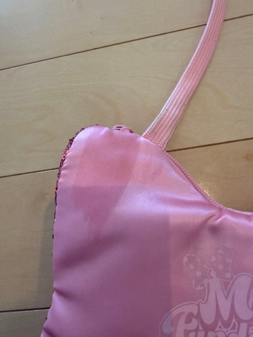 ディズニー パルパルーザ2024 ミニーポシェットリボン