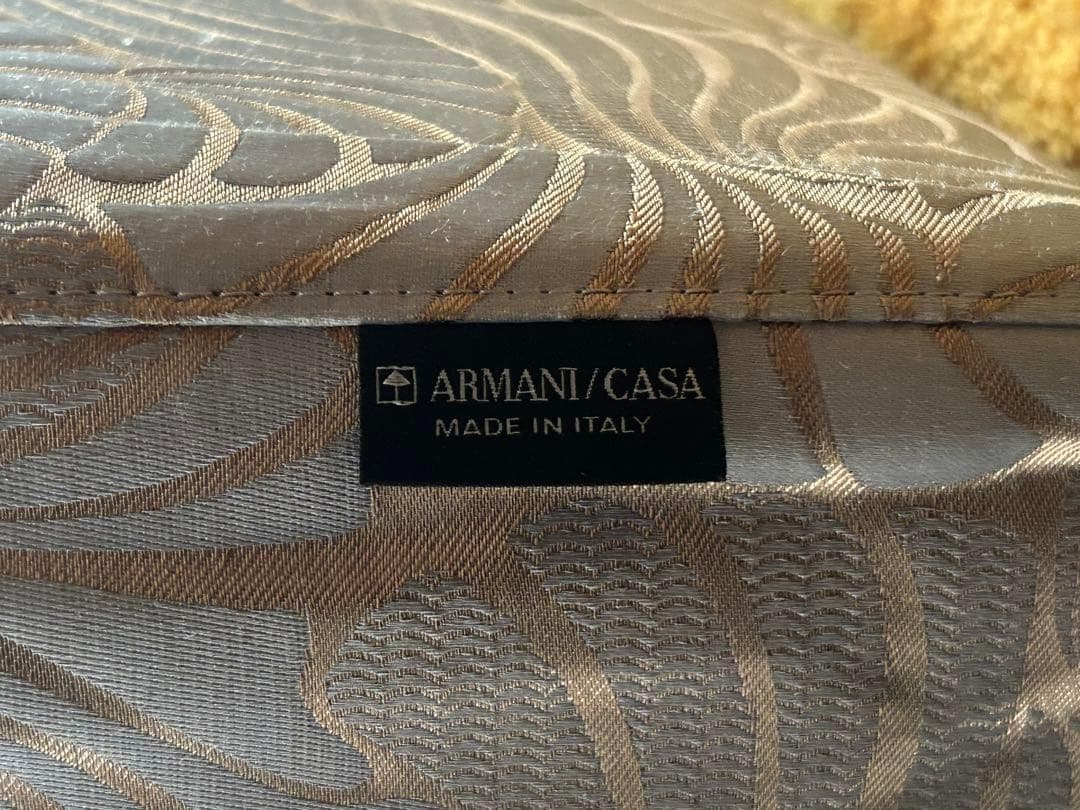 高級　アルマーニ　ARMANI CASA ソファ　高級ソファ　３人用　InZZ