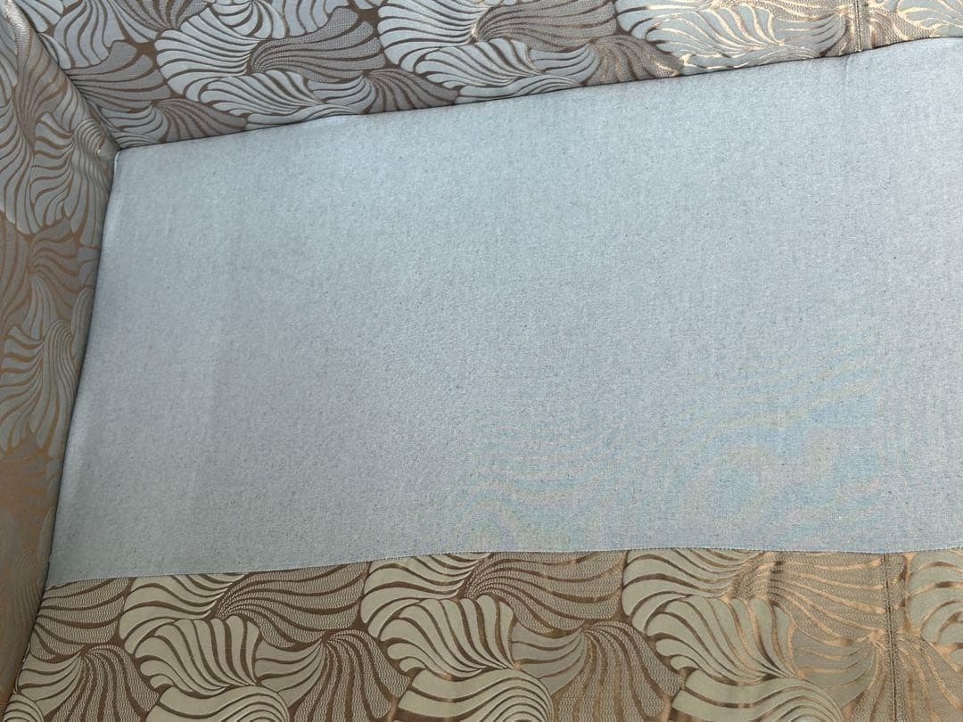 高級　アルマーニ　ARMANI CASA ソファ　高級ソファ　３人用　InZZ