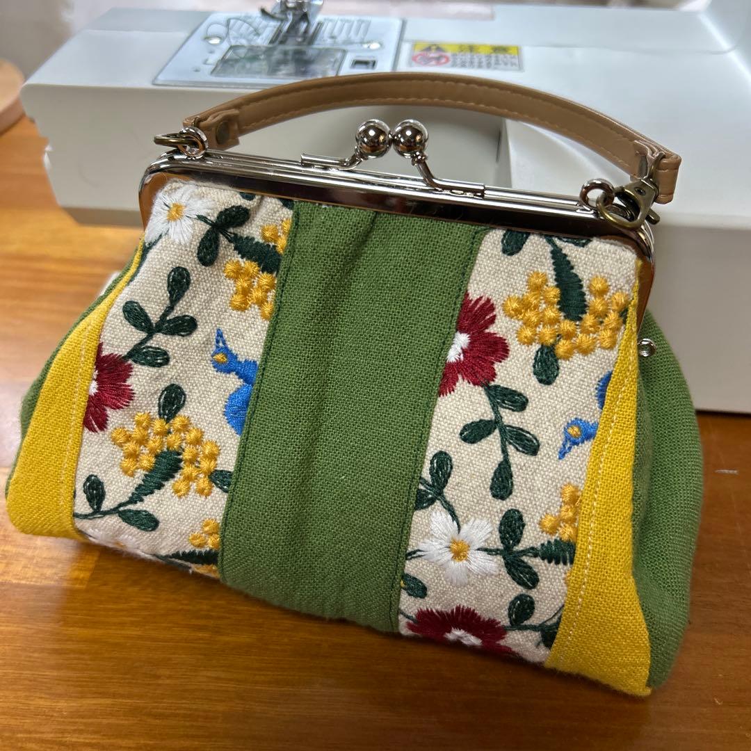 ハンドメイド　ガマ口ポーチバッグ