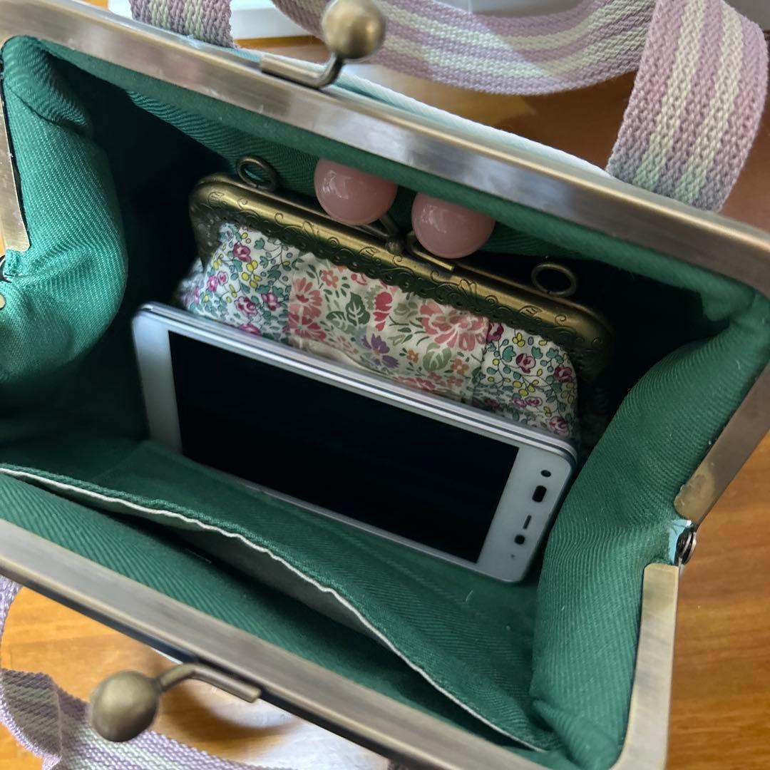 ハンドメイド　ガマ口ポーチバッグ