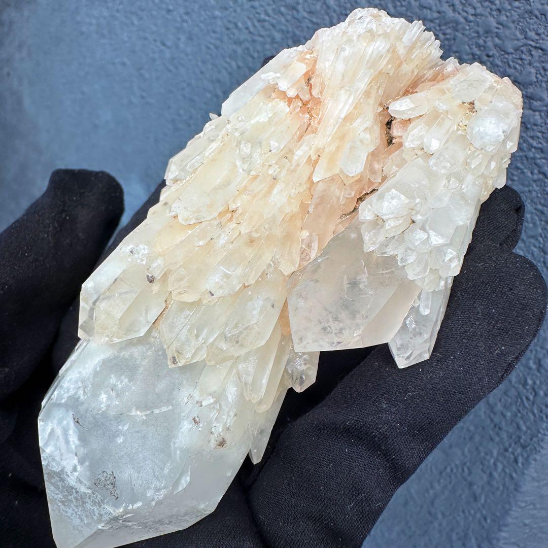 爆アレ❗️可愛いピンク♡超綺麗マダガスカル産パイナップルピンククラスターA1619