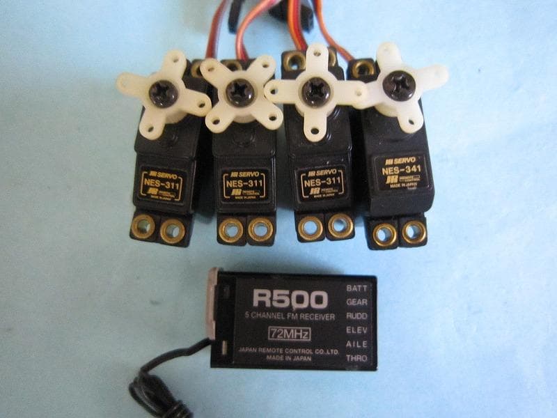 ラジコン　エンジン飛行機用　メカ　プロポ　受信機　サーボ　始動用具　一式セット