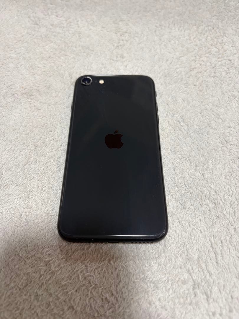 Apple iPhoneSE2 ブラック64GB