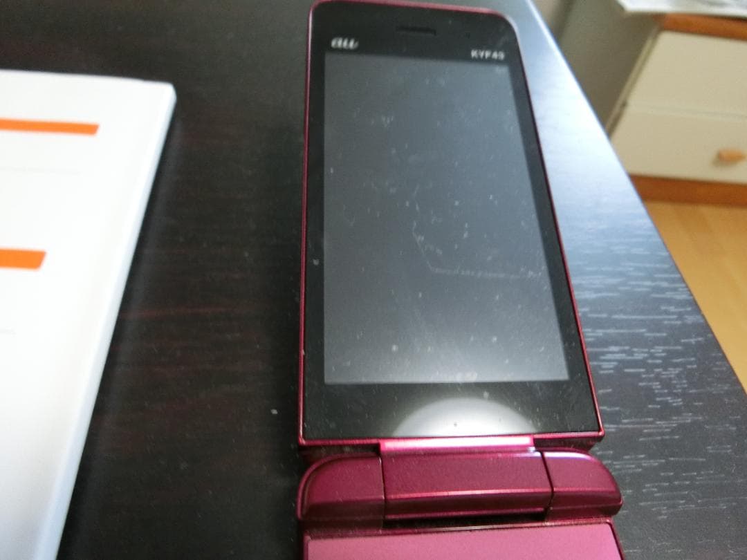 かんたんケータイライト KYF43 ワインレッド