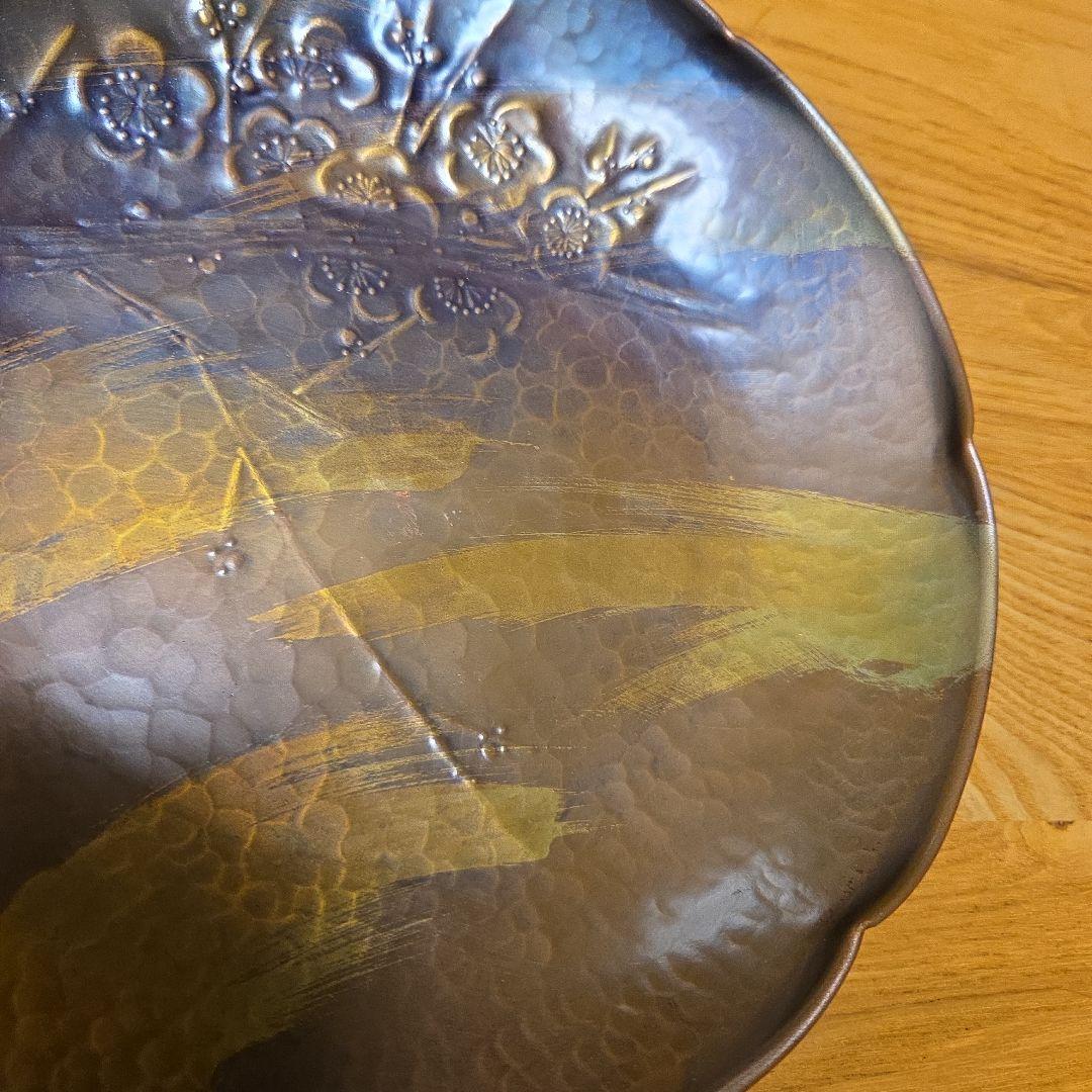 燕玉川堂　鎚起銅器　梅柄菓子皿　未使用品　桐箱付属美品