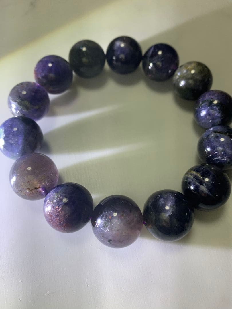 アイオライトサンストーン　15ミリ後半　内径17