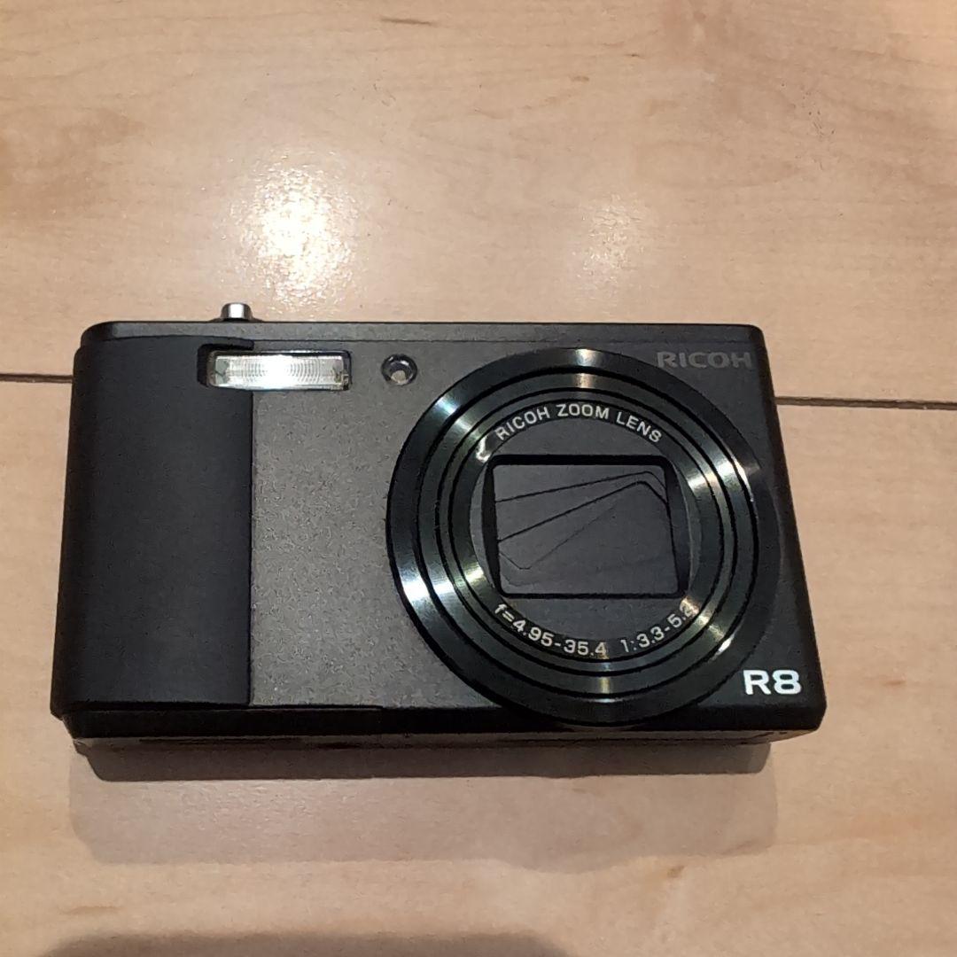 RICOH R8 コンパクトデジタルカメラ ブラック