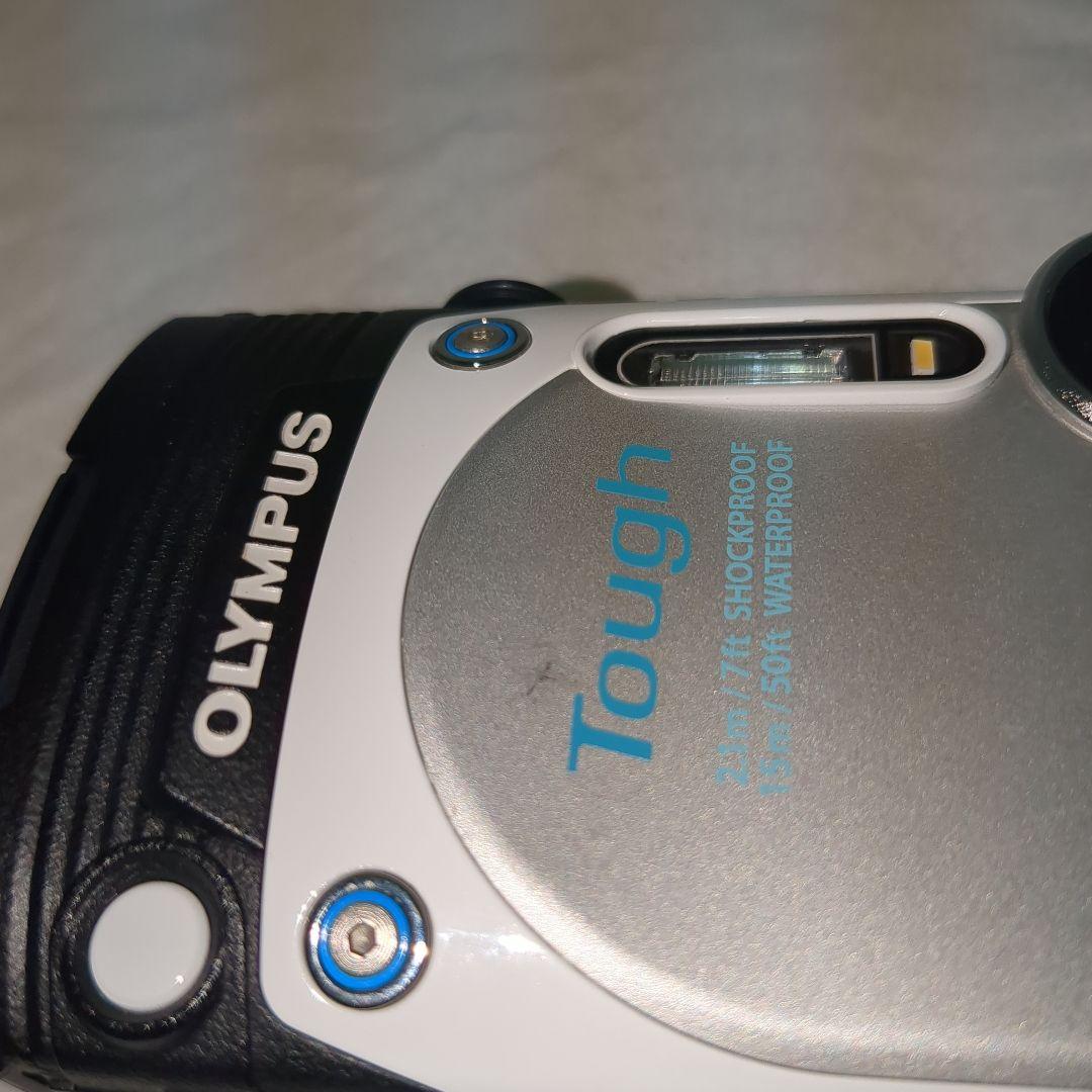 OLYMPUS オリンパス STYLUS TG-870 Tough 防水　自撮り