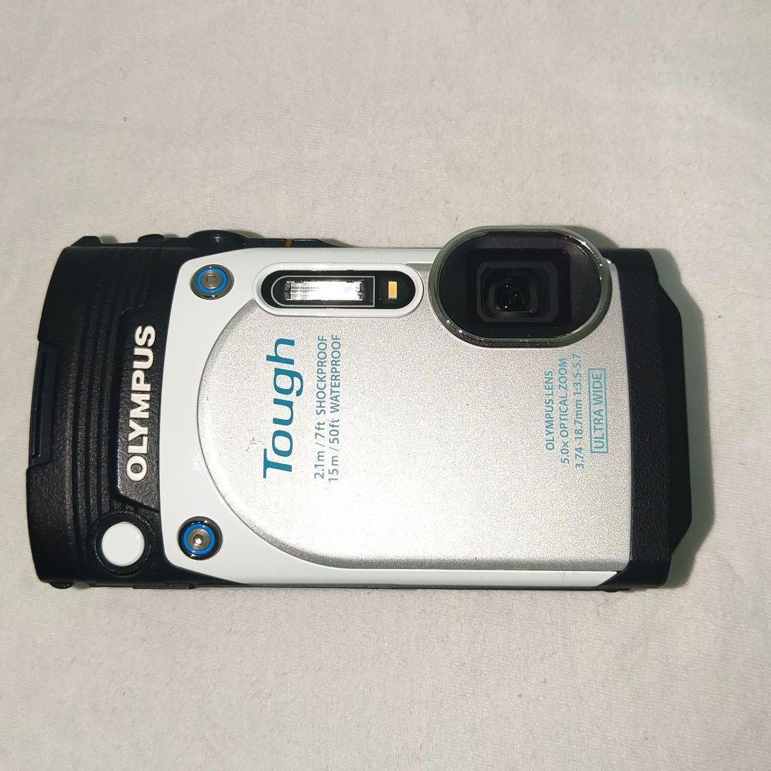 OLYMPUS オリンパス STYLUS TG-870 Tough 防水　自撮り