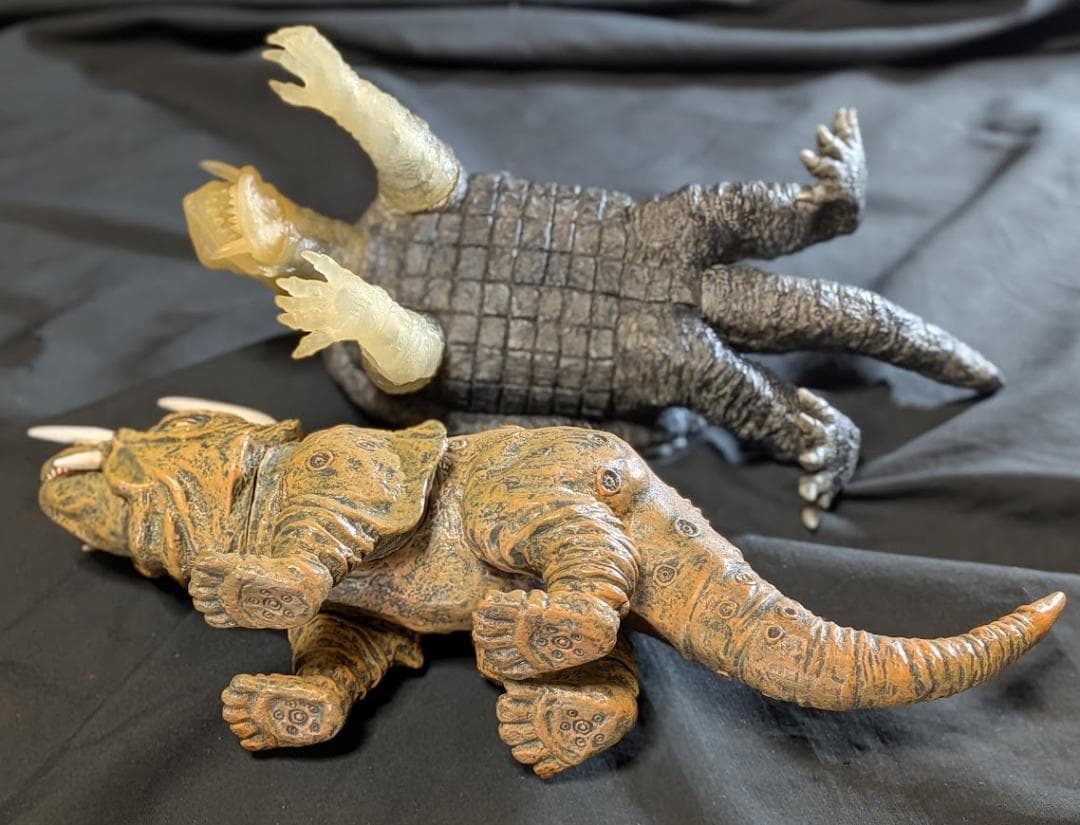 スケスケ頭ガメラ＆ジャイガー（エクスプラス）ソフビフィギュア２体セット