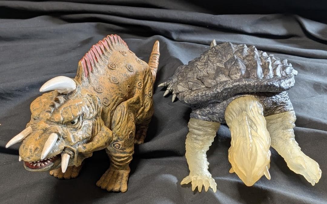 スケスケ頭ガメラ＆ジャイガー（エクスプラス）ソフビフィギュア２体セット