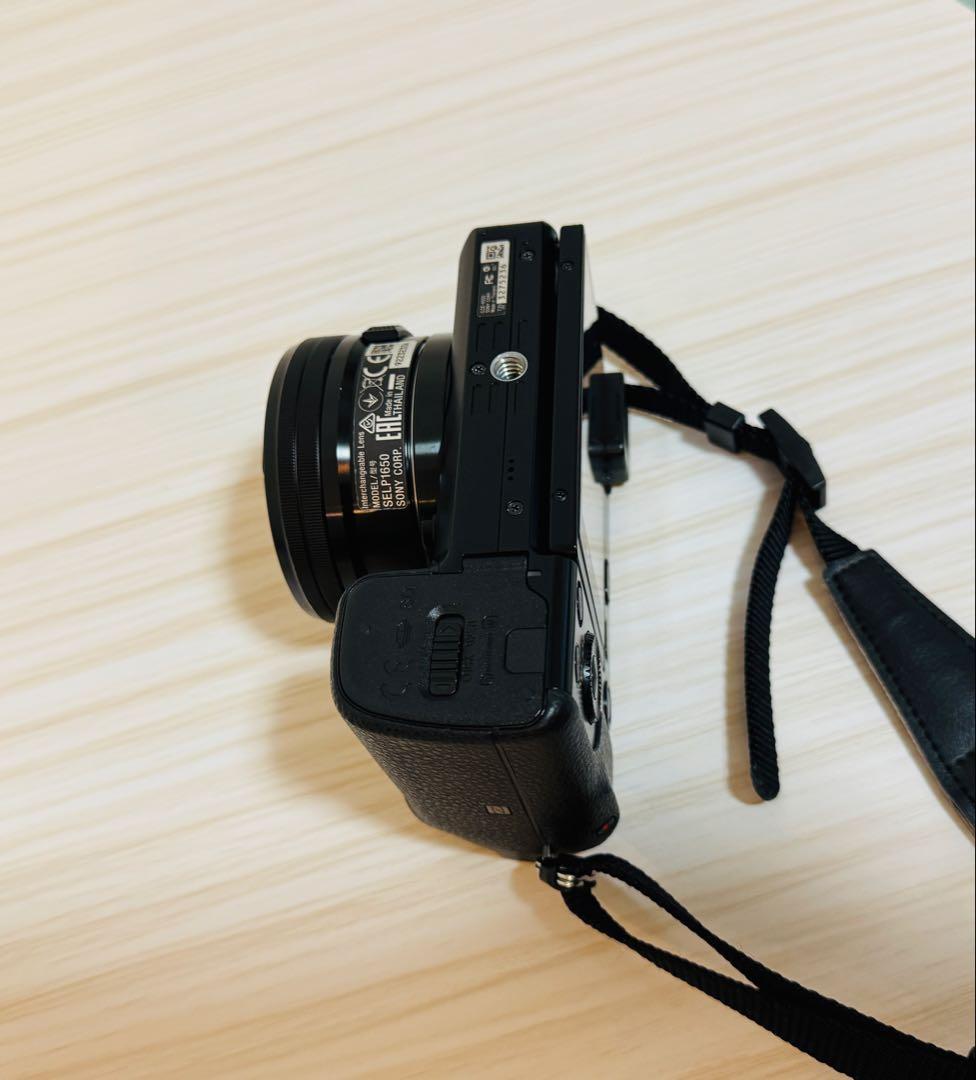 SONY α6000 ダブルズームキット 動作確認済 レンズフィルターおまけ付