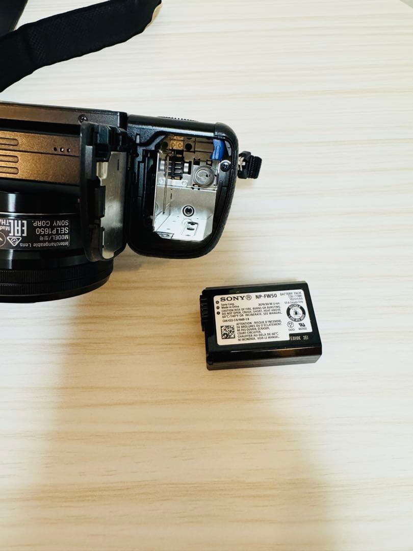 SONY α6000 ダブルズームキット 動作確認済 レンズフィルターおまけ付