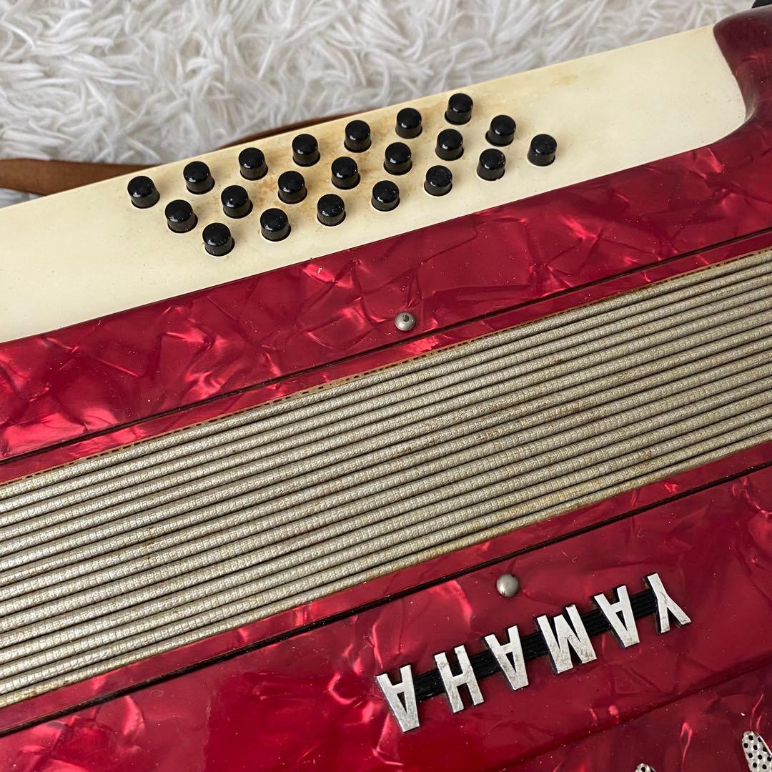 ヤマハ　アコーディオン　赤　ケース付き　動作未確認　ジャンク
