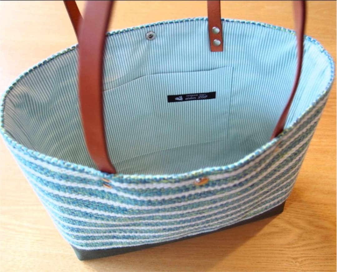 手織りミックスカラーボーダーのトートバッグ（グリーン）