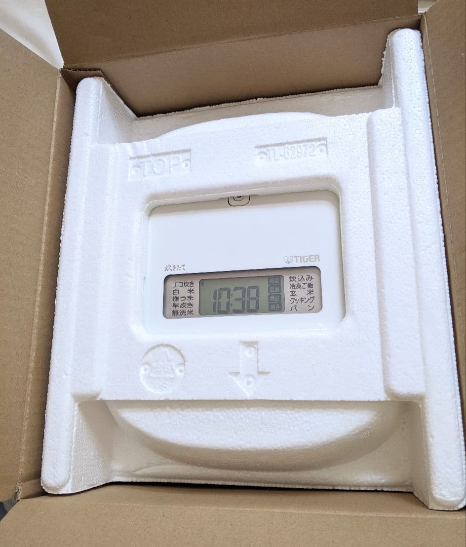 未使用新品保証付き！TIGER マイコンジャー炊飯器 3合炊き タイガー