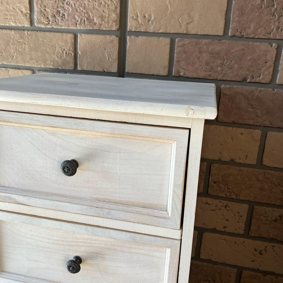 ホワイト 木製チェスト 4段 軽量 アンティークパーツ 小タンス