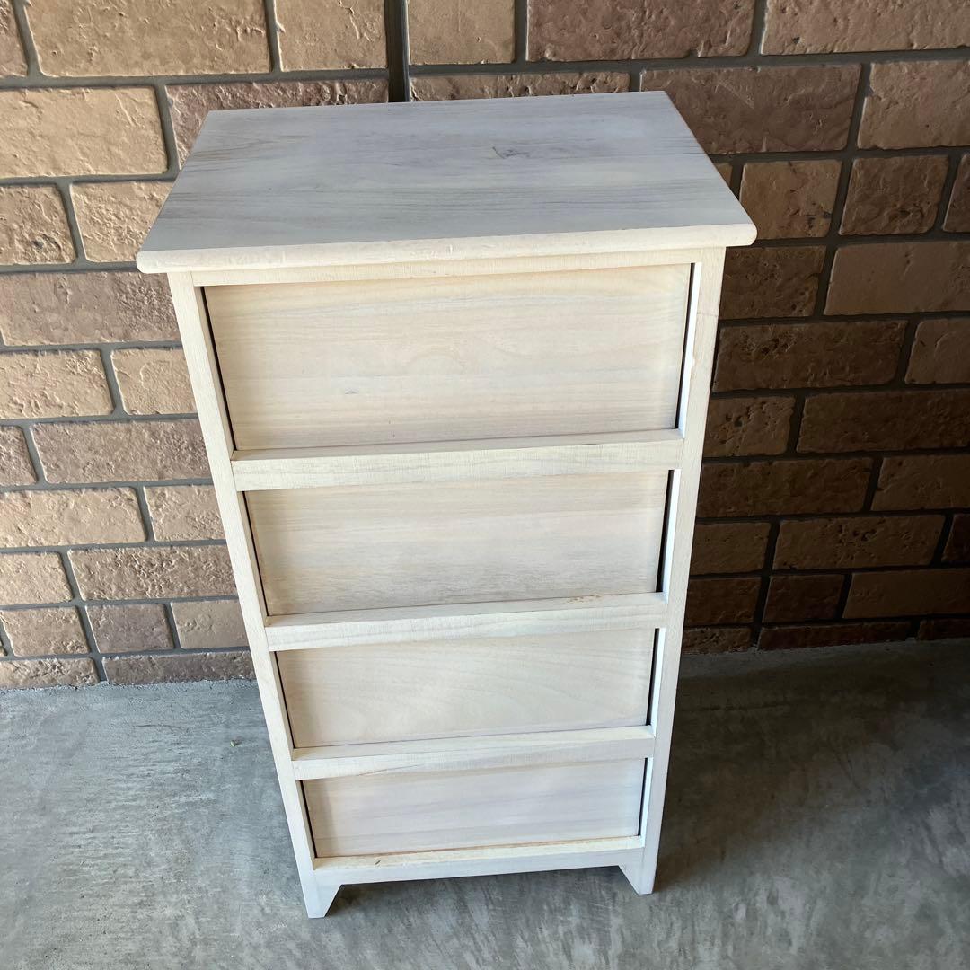 ホワイト 木製チェスト 4段 軽量 アンティークパーツ 小タンス