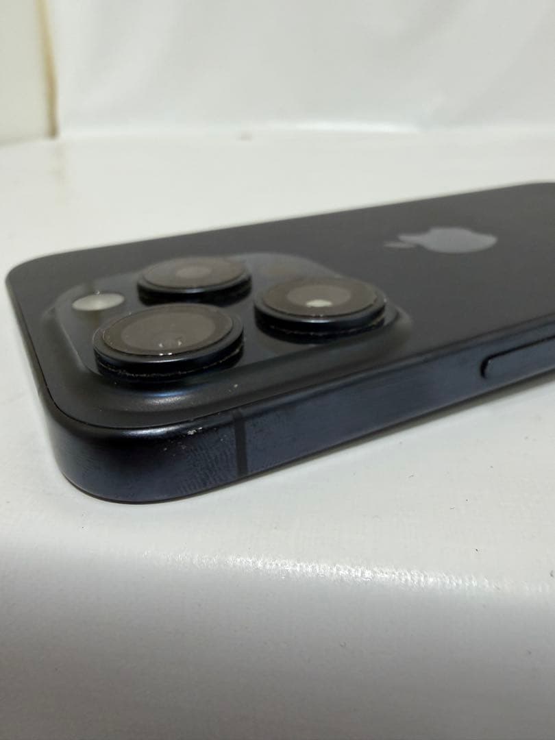 Apple iPhone 15 Pro ブルーチタニウム 256GB 中古