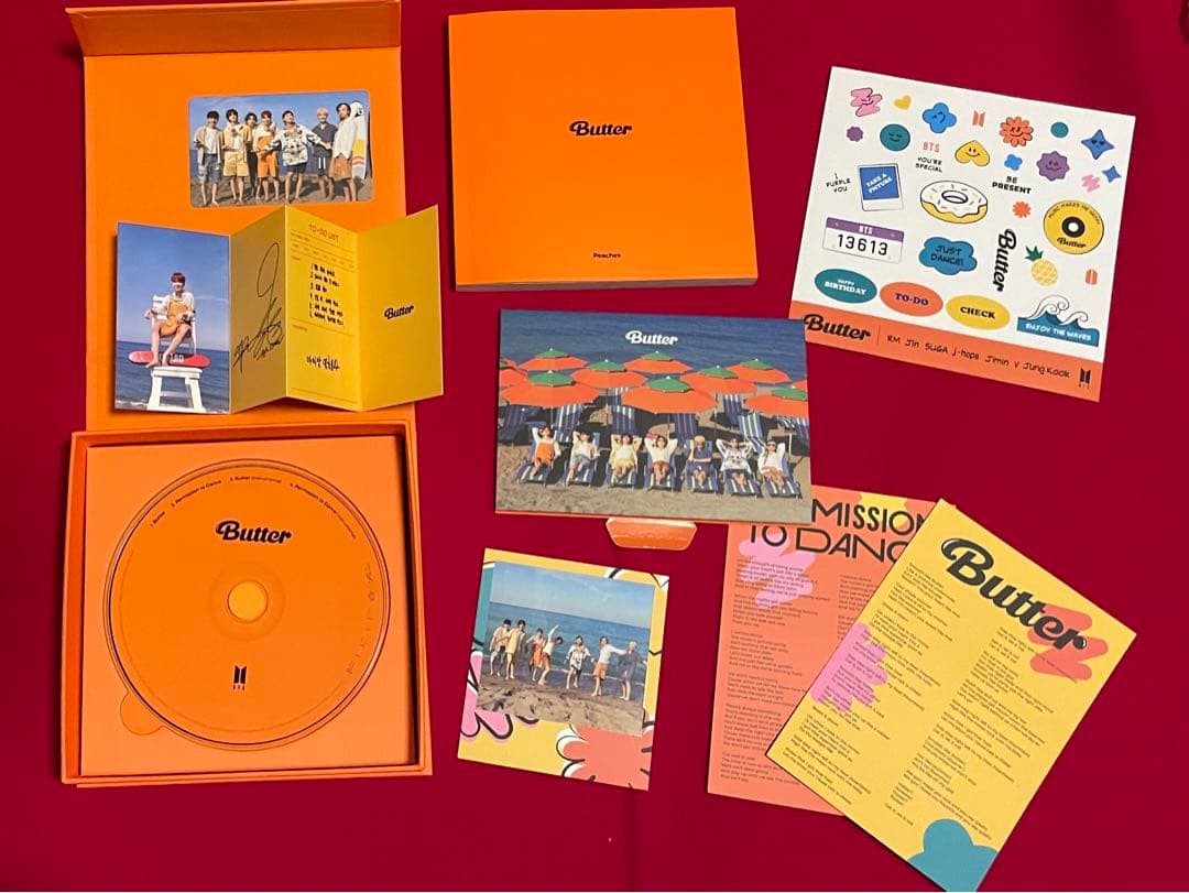BTS 防弾少年団　アルバム&香水&グッズセット