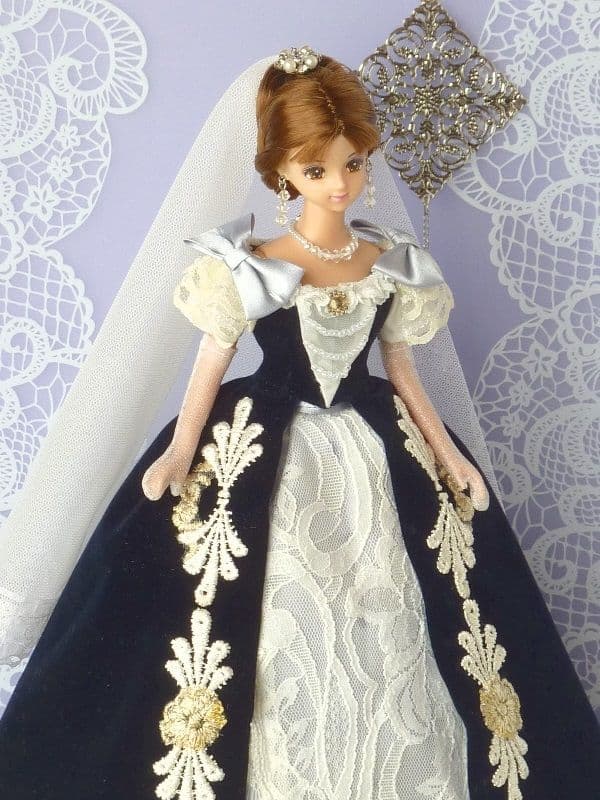 宝塚歌劇娘役衣装風『エリザベート・私が踊る時』 ベルベットのドレス⑤