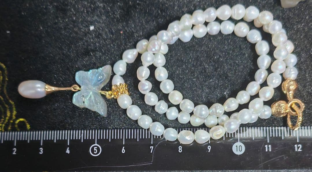 极美品♥天然石 天然淡水パールラブラドライト 彫刻 蝶♥ネックレス 強光沢感