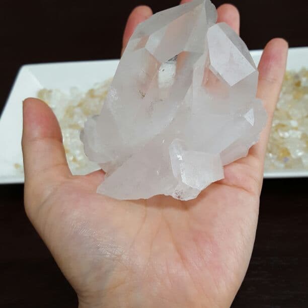 クリスタル　パワーストーン置き